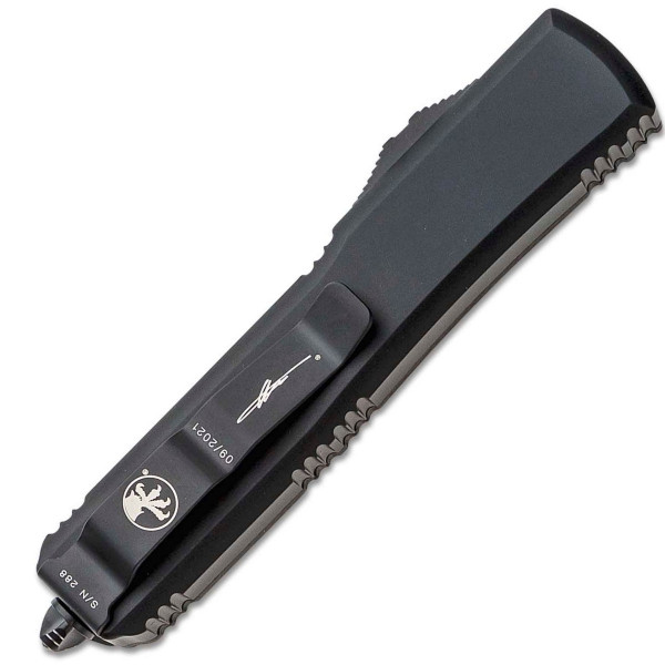 Microtech-Carbon-Fiber-Damascus