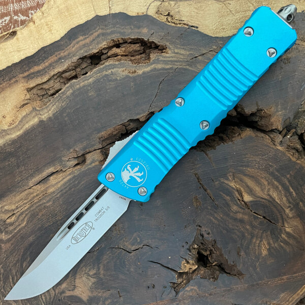 143-10TQ-Combat-Troodon-SE-Turquoise-Stonewash-Standard-Microtech