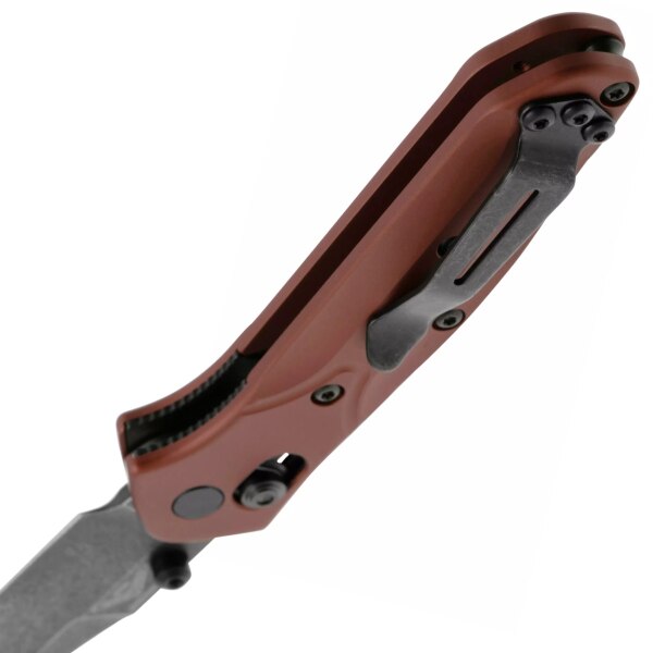 BE945BK-03_01_benchmade