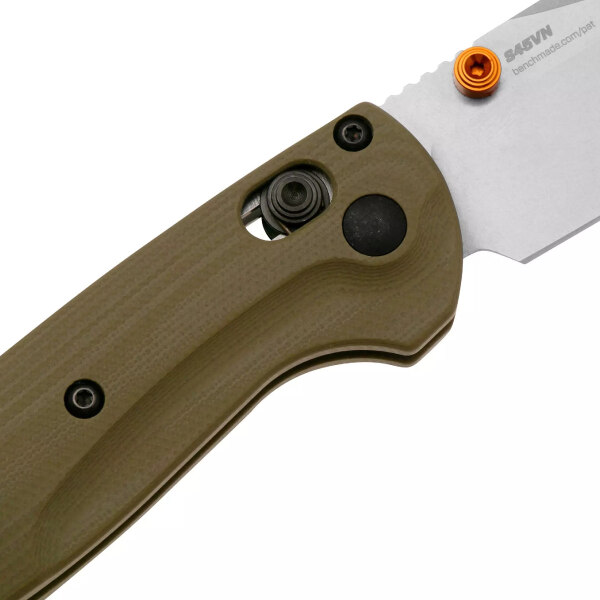 Benchmade-Mini-Taggedout-15534