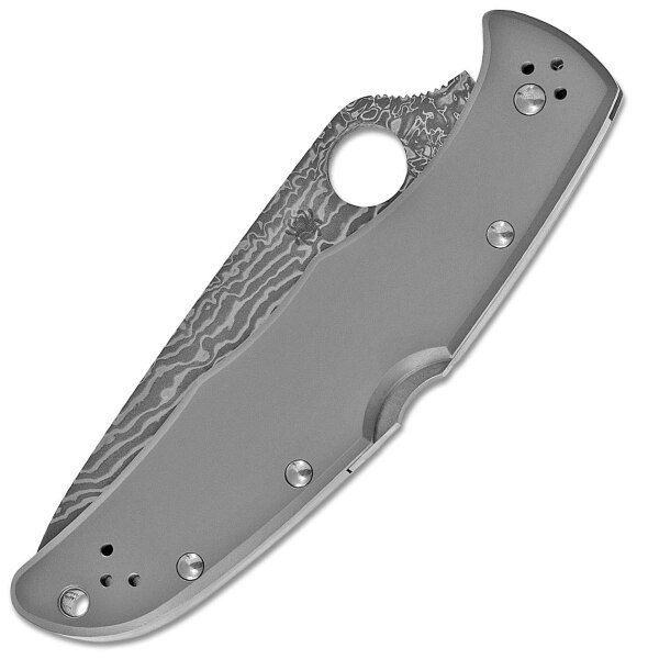 Spyderco-Endura-Flat -VG10-Damascus-Plain-Blade-Titanium-Handles-Lockback-C10TIPD