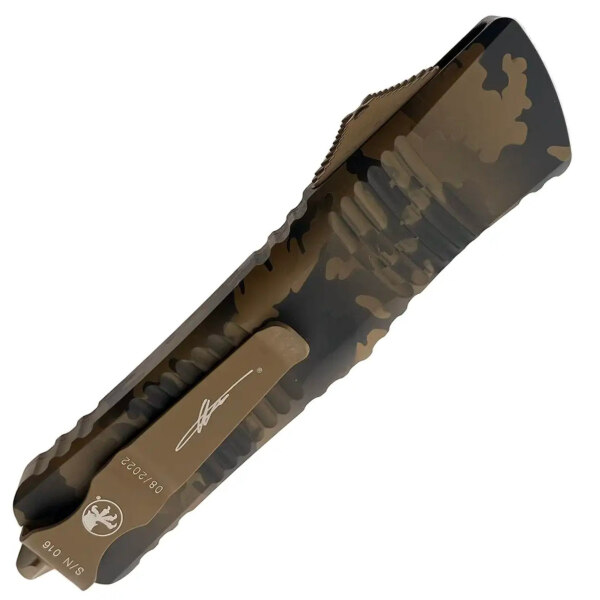 Microtech-142-2CCS-Combat-Troodon-DE-Coyote-Camo-Partial-Serrated-Signature-Series